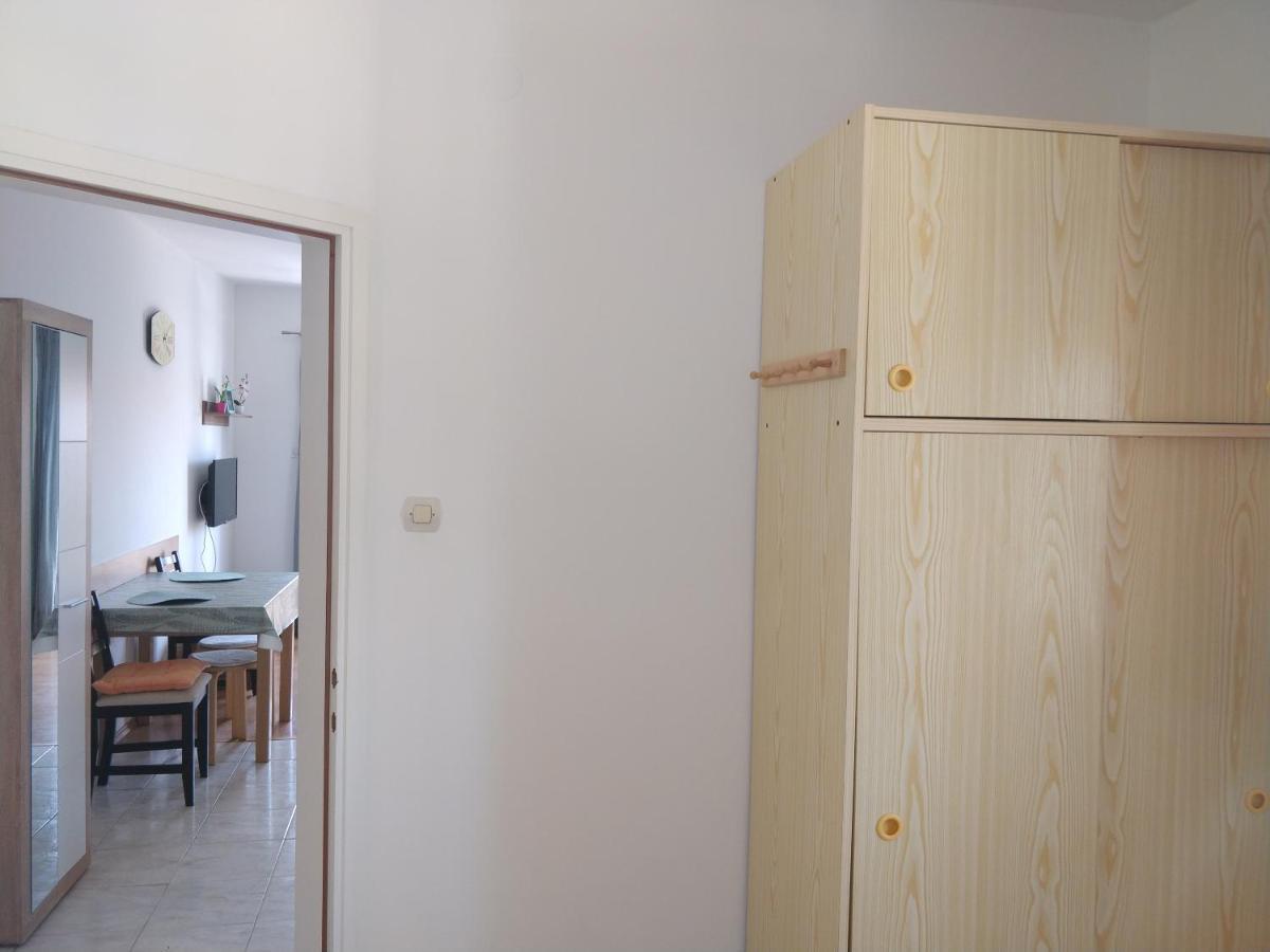 Apartments Booky نوفاليا المظهر الخارجي الصورة