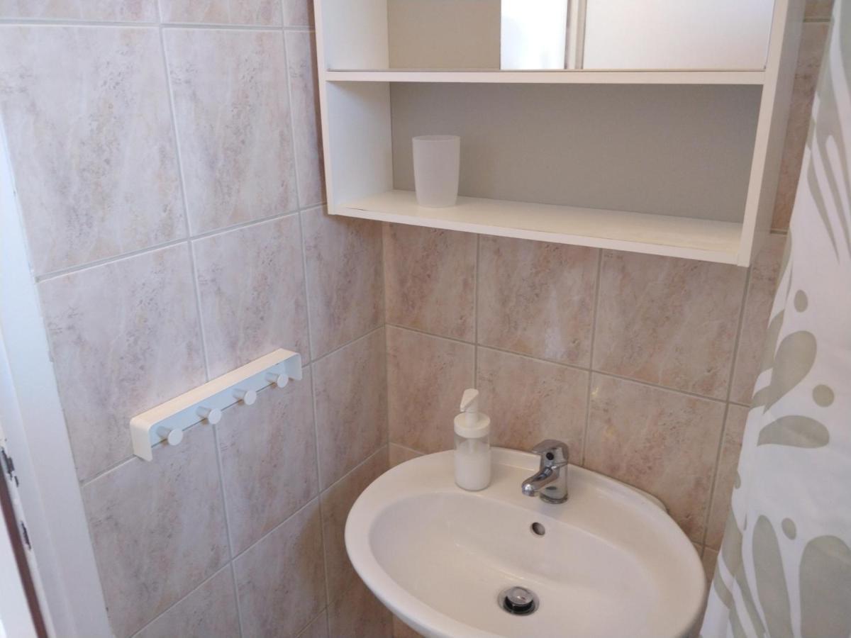 Apartments Booky نوفاليا المظهر الخارجي الصورة