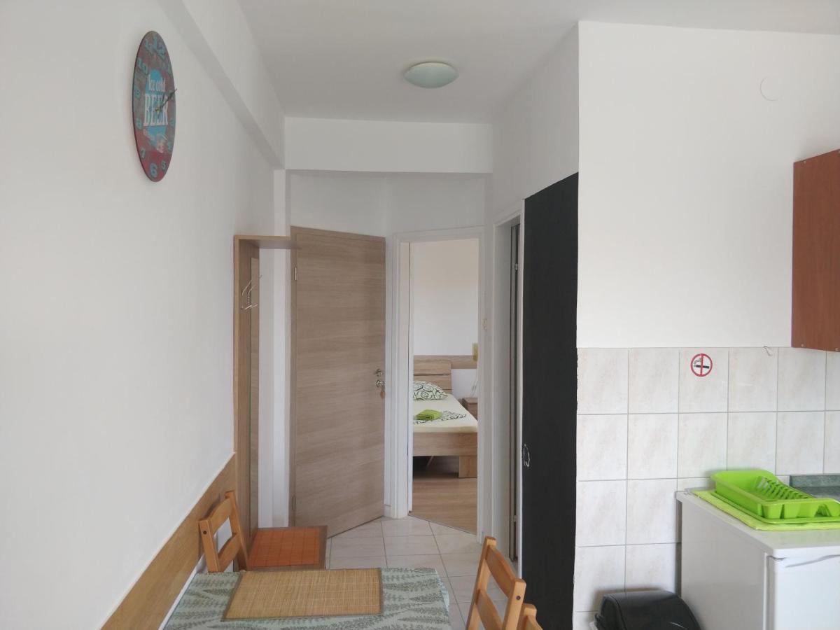 Apartments Booky نوفاليا المظهر الخارجي الصورة