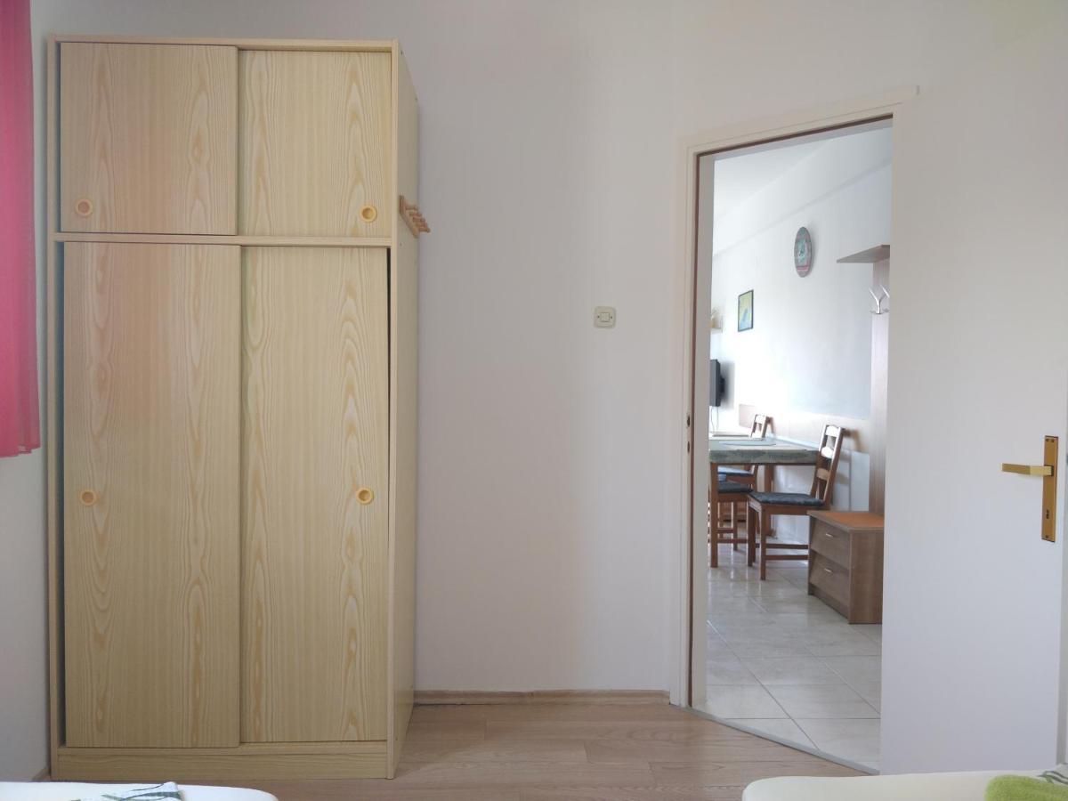 Apartments Booky نوفاليا المظهر الخارجي الصورة