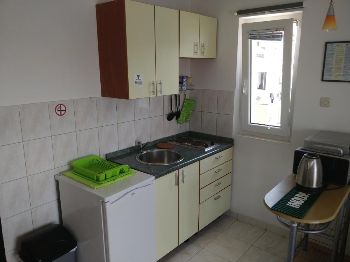 Apartments Booky نوفاليا المظهر الخارجي الصورة