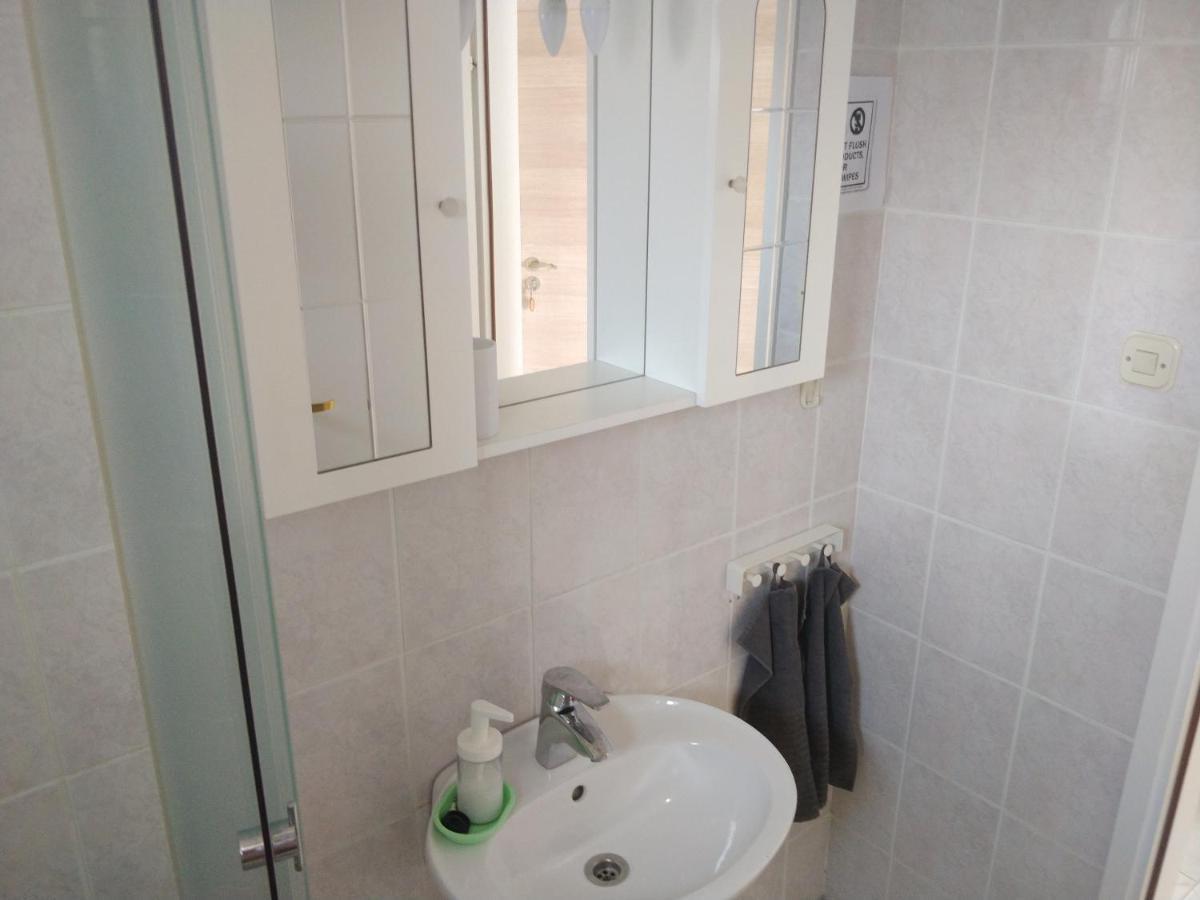 Apartments Booky نوفاليا المظهر الخارجي الصورة
