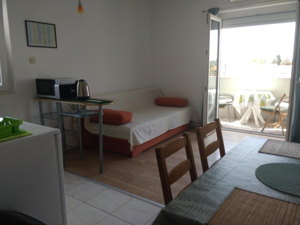 Apartments Booky نوفاليا المظهر الخارجي الصورة