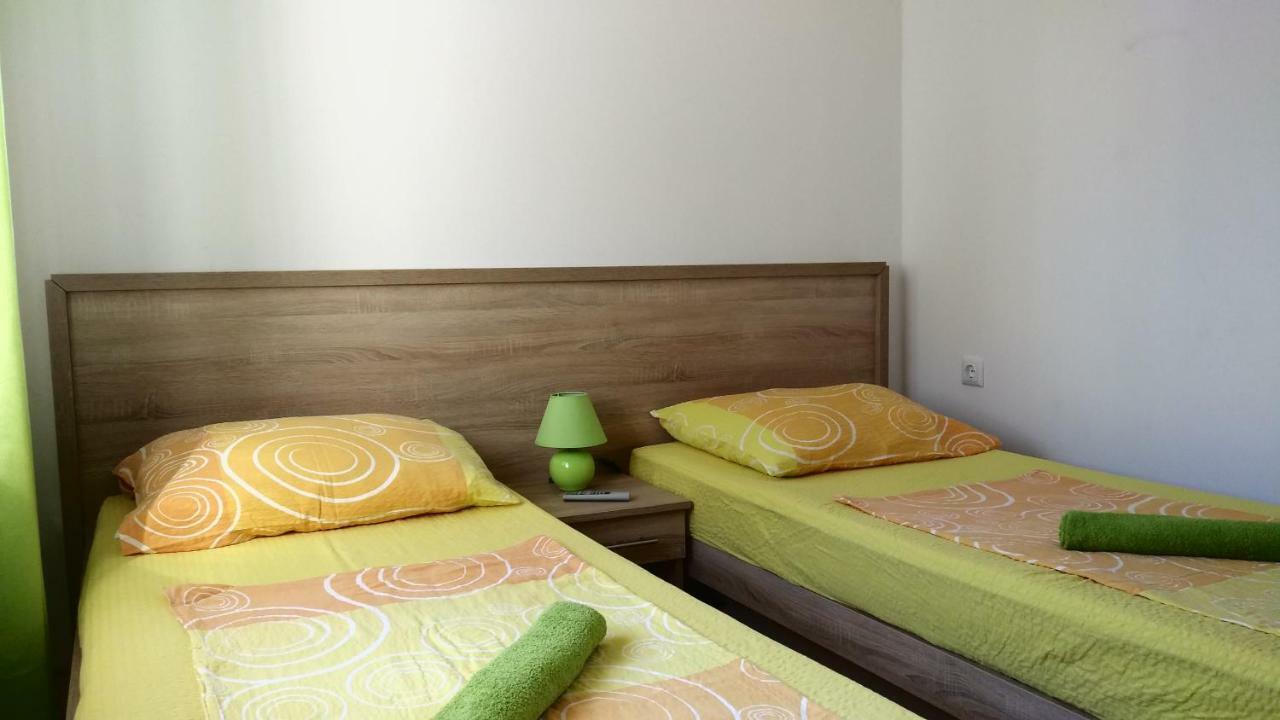 Apartments Booky نوفاليا المظهر الخارجي الصورة